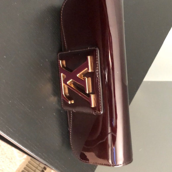 Louis Vuitton patent leather Sobe